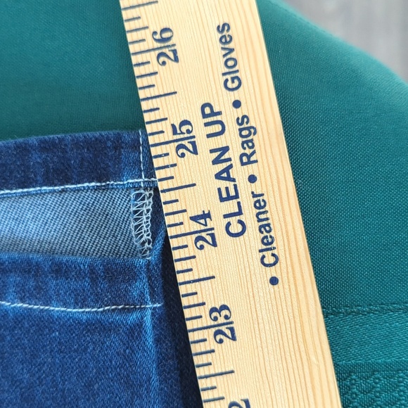 Halara Mid Rise Petite Jeans - Picture 9 of 11